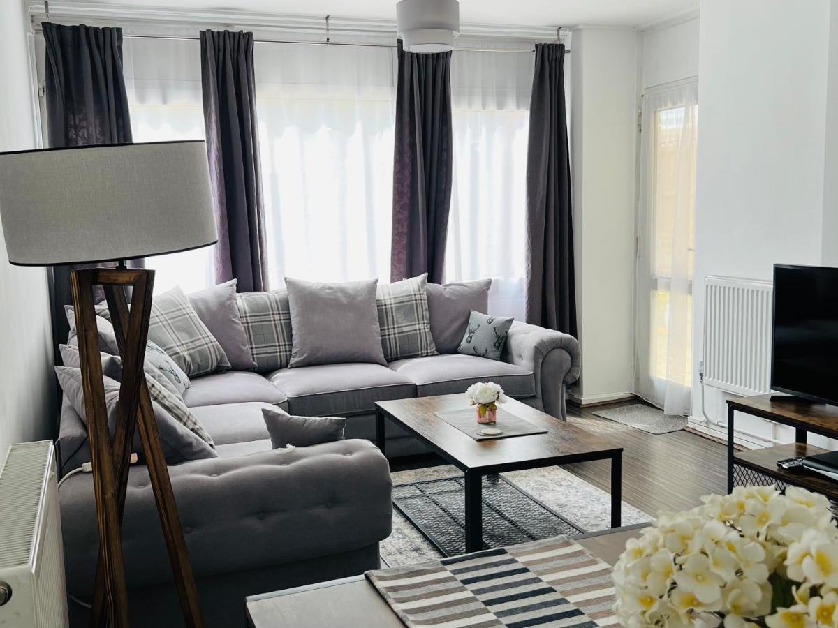 East Central London -Studio Екстериор снимка