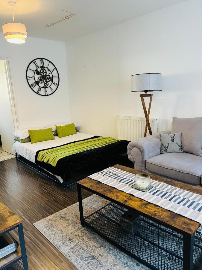 East Central London -Studio Екстериор снимка